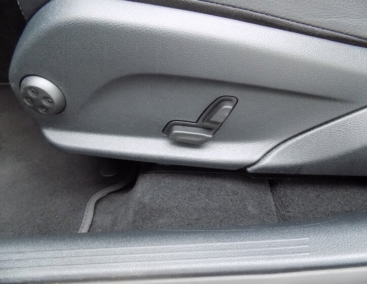 Mercedes-Benz GLC 21