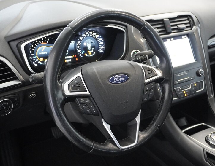 Ford Mondeo Kombi 2,0 l 150 kw