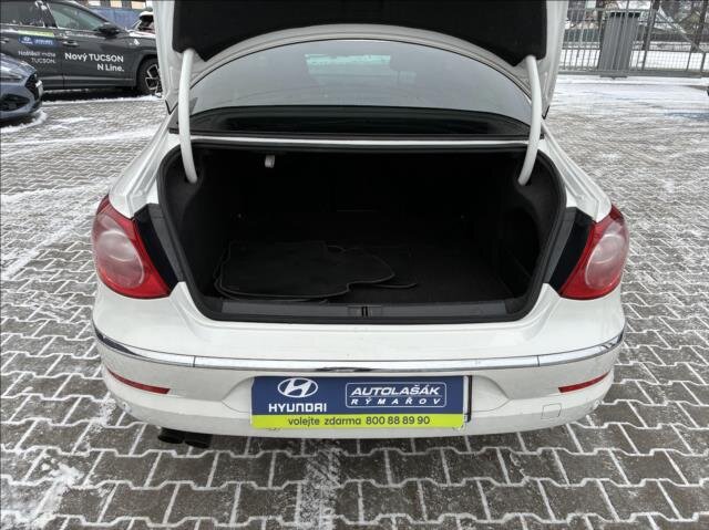 Volkswagen Passat CC Sedan 1,8 l 118 kw