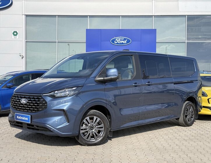 Ford Tourneo Custom MPV 2,0 l 125 kw