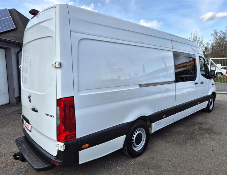 Mercedes-Benz Sprinter 5