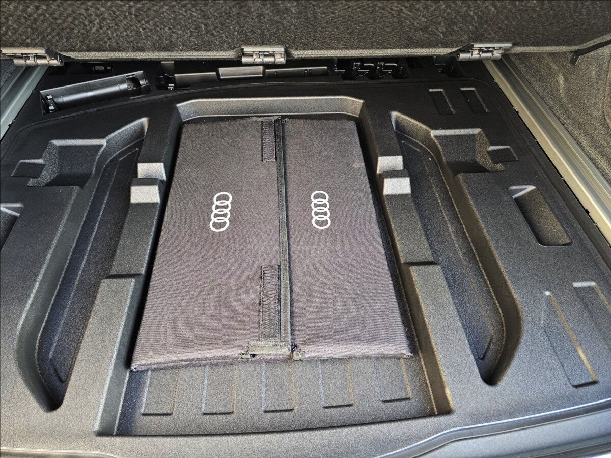 Audi A6 Allroad Kombi 3,0 l 250 kw