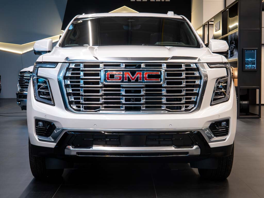 GMC Yukon SUV 6,2 l 313 kw