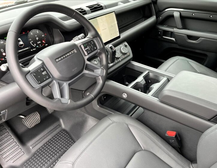 Land Rover Defender SUV 3,0 l 147 kw
