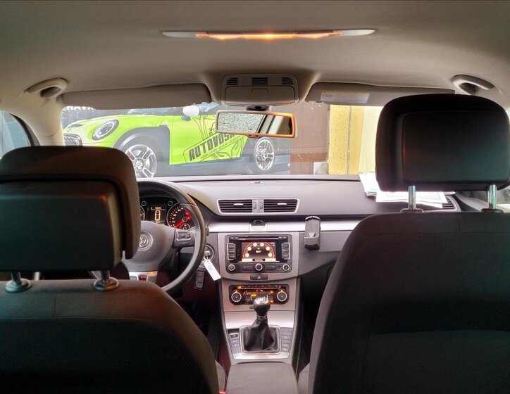 Volkswagen Passat Kombi 1,4 l 90 kw