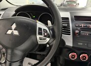 Mitsubishi Outlander SUV / Terénní 2,2 l 115 kw