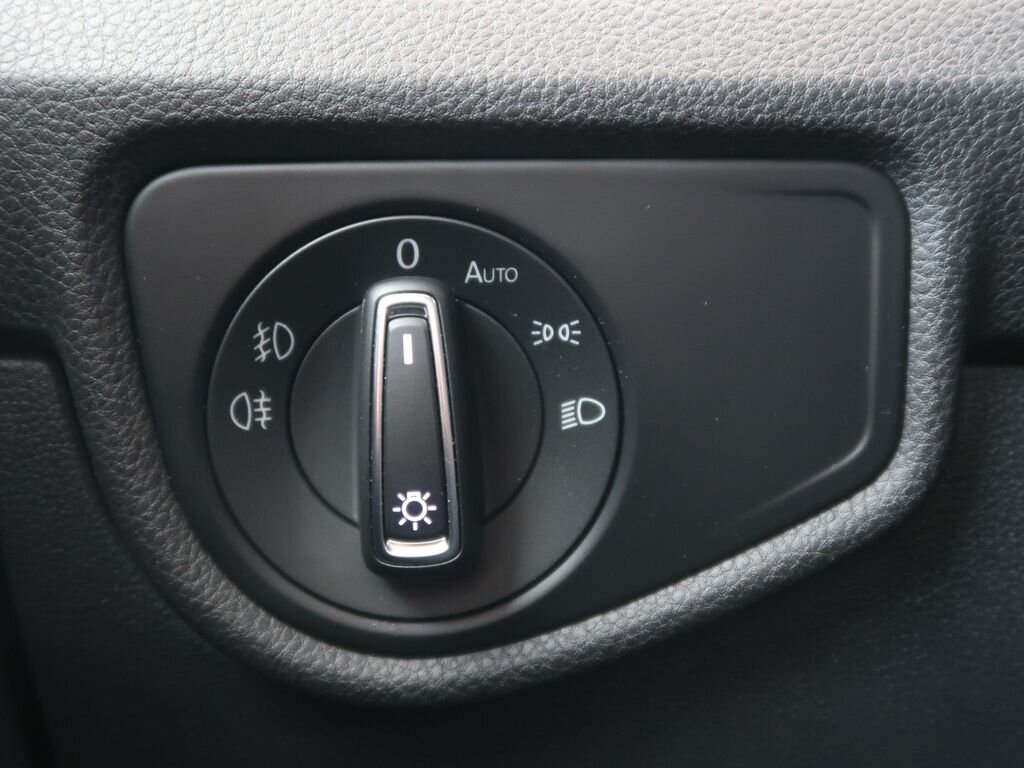 Volkswagen Touran Kombi 2,0 l 110 kw