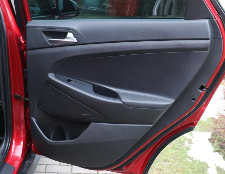 Hyundai Tucson SUV 1,6 l 130 kw