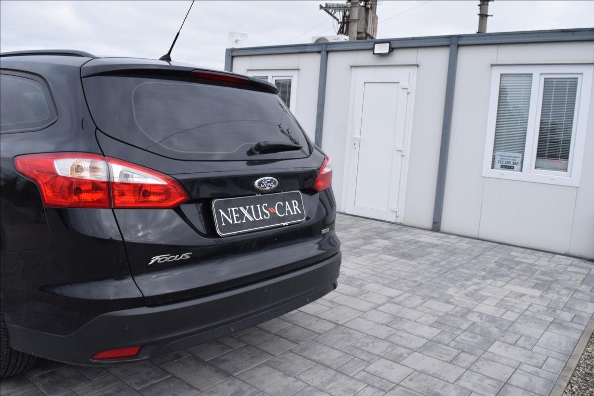 Ford Focus Kombi 998,0 92 kw