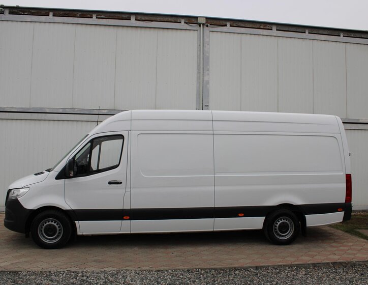 Mercedes-Benz Sprinter 6