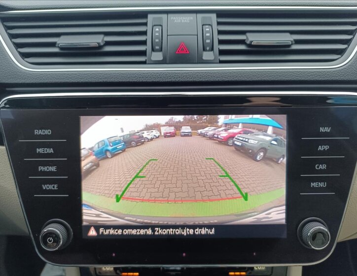 Škoda Superb Liftback 2,0 l 140 kw