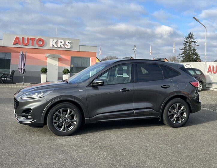 Ford Kuga Kombi 1,5 l 111 kw