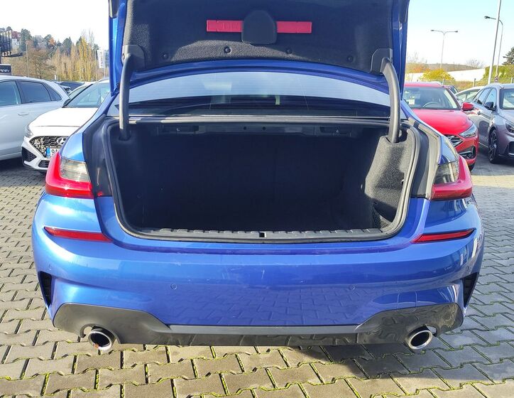 BMW Řada 3 9