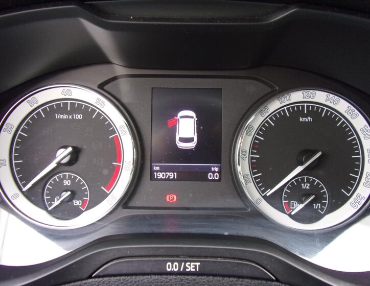 Škoda Karoq Kombi 999,0 85 kw