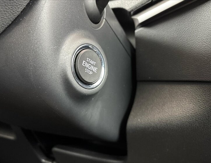 Škoda Karoq SUV / Terénní 1,5 l 110 kw