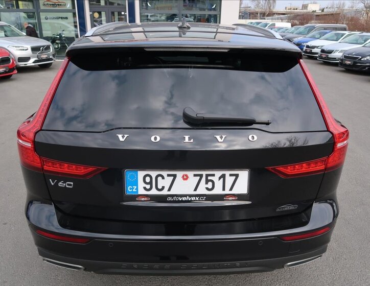 Volvo V60 Kombi 2,0 l 140 kw