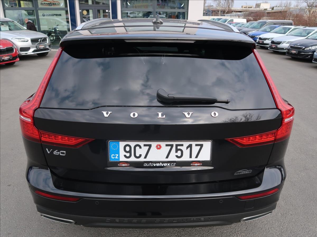 Volvo V60 Kombi 2,0 l 140 kw