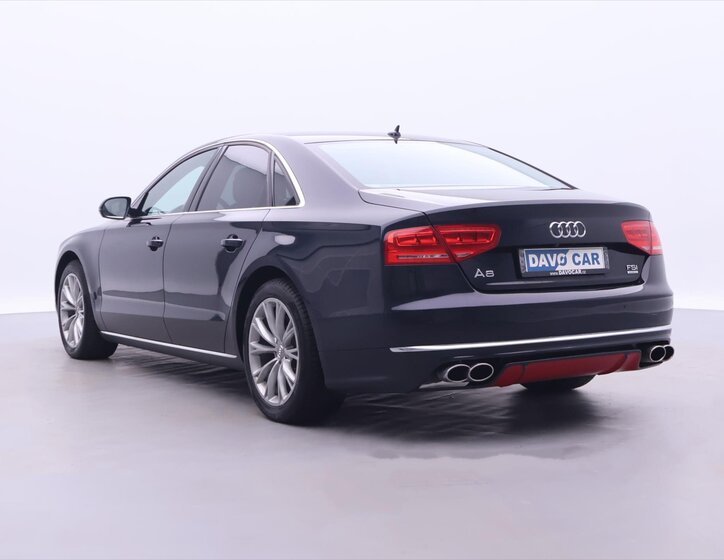 Audi A8 Sedan 4,2 l 273 kw