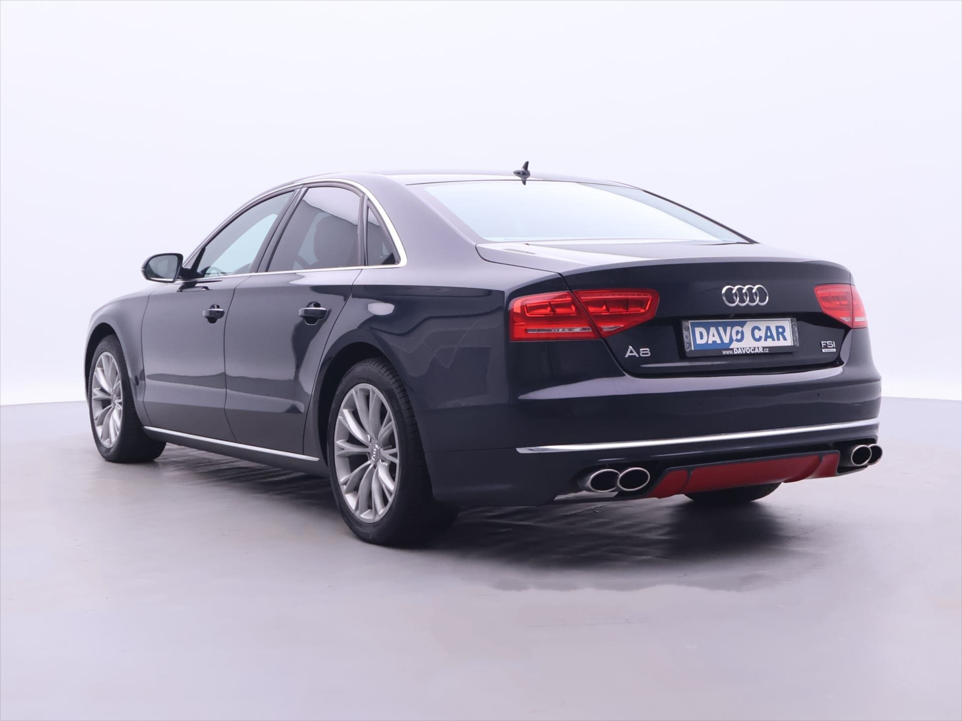 Audi A8 Sedan 4,2 l 273 kw