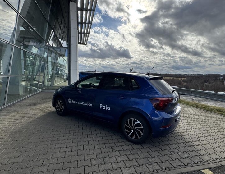 Volkswagen Polo Hatchback 999,0 70 kw