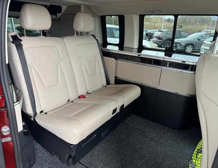 Mercedes-Benz Třídy V VAN / Minibus 2,0 l 176 kw