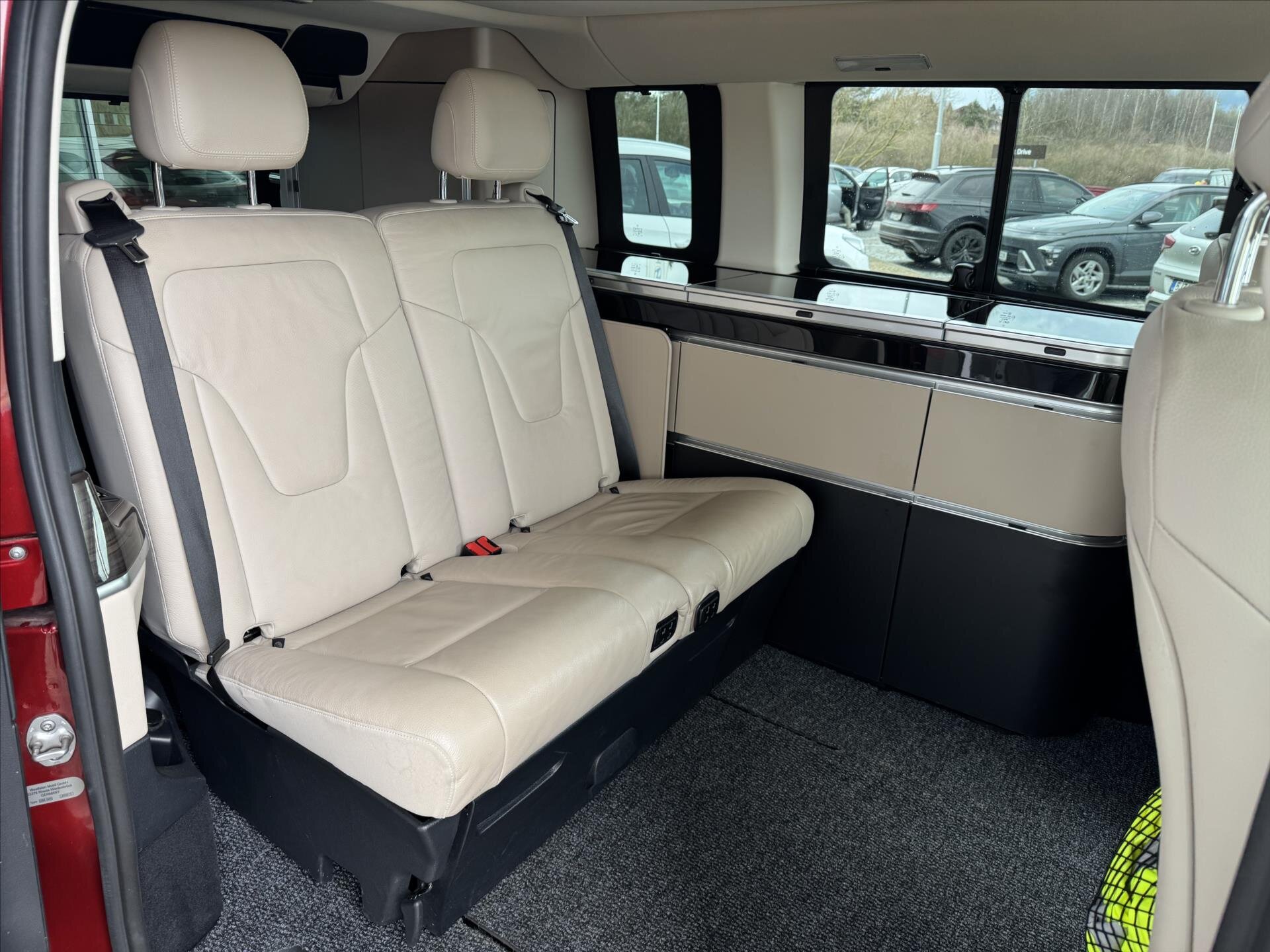 Mercedes-Benz Třídy V VAN / Minibus 2,0 l 176 kw