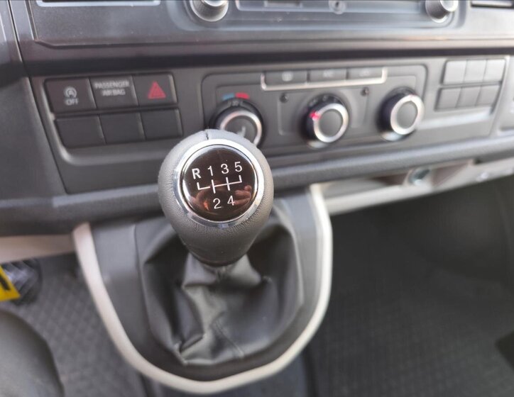 Volkswagen Transporter 20