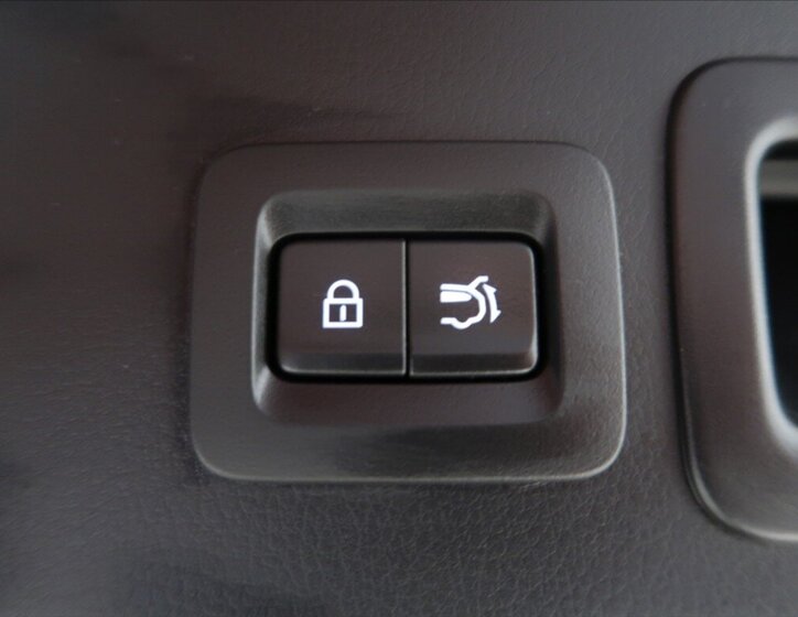 Mazda CX-30 SUV / Terénní 2,0 l 90 kw