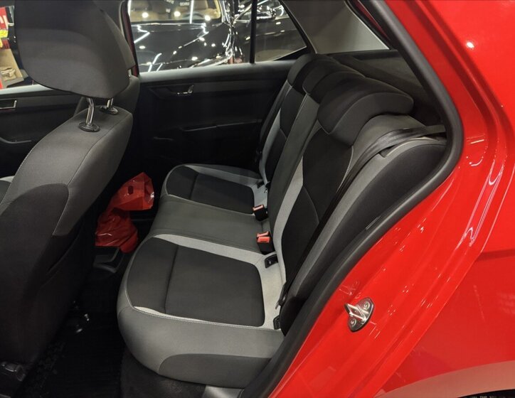 Škoda Fabia Hatchback 999,0 70 kw