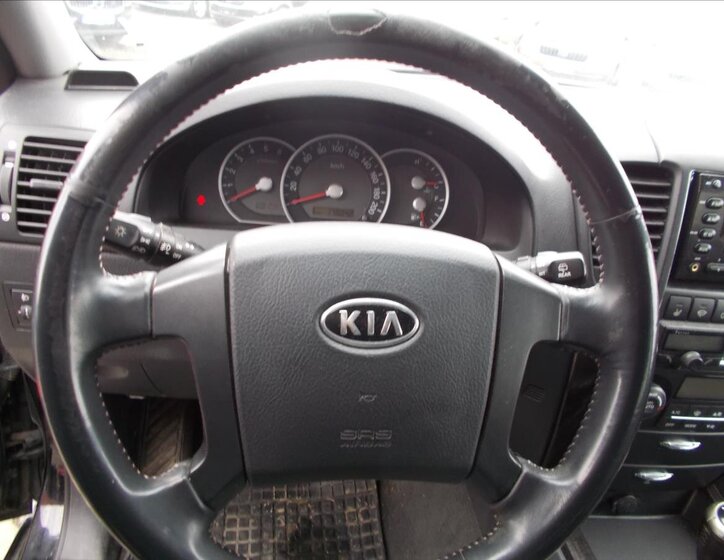 KIA Sorento SUV / Terénní 2,5 l 125 kw