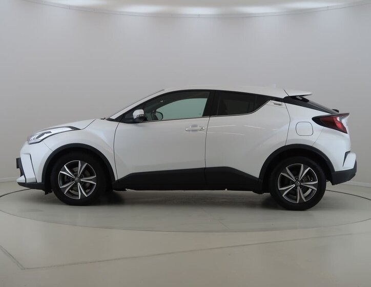 Toyota C-HR SUV 1,8 l 72 kw