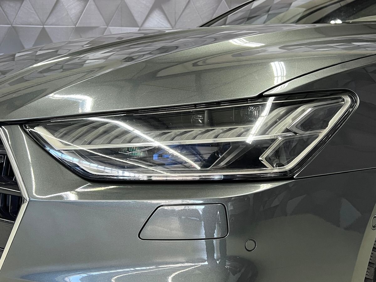 Audi A7 Sedan / Limuzína 3,0 l 210 kw