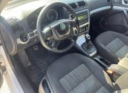 Škoda Octavia 9