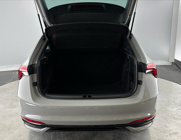 Škoda Scala Hatchback 999,0 85 kw