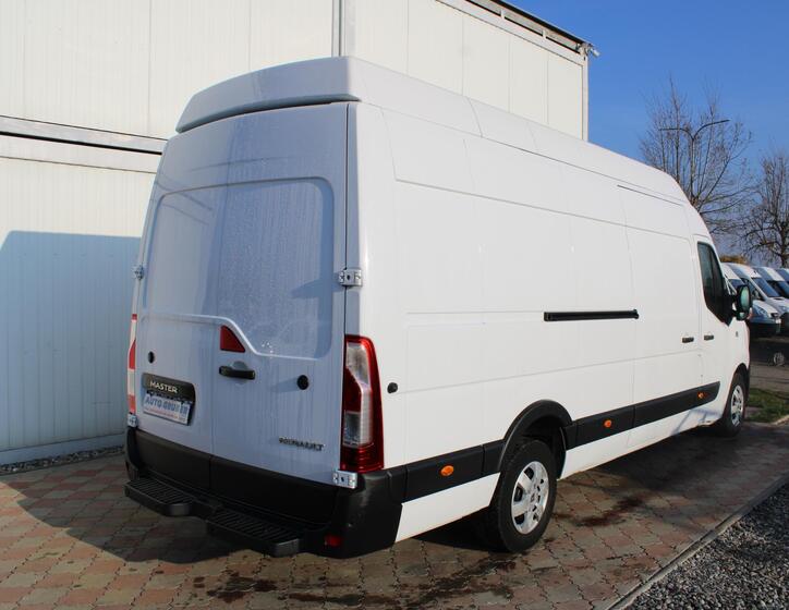 Renault Master 4