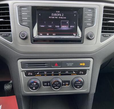 Volkswagen Golf Sportsvan 16