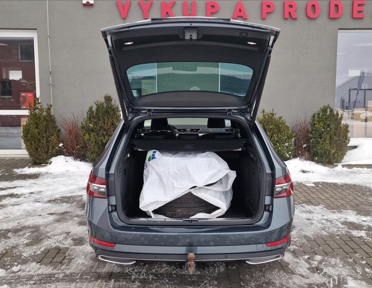 Škoda Superb Kombi 2,0 l 140 kw