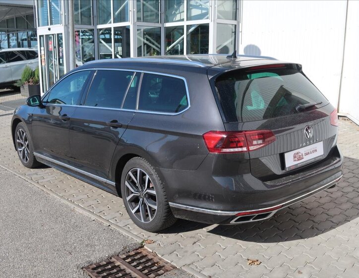 Volkswagen Passat Kombi 2,0 l 110 kw