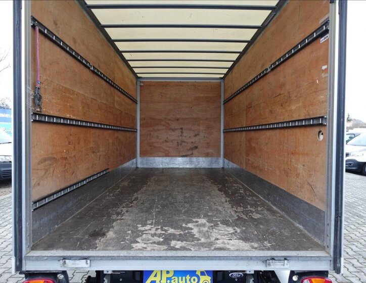 Ford Transit Ostatní 2,0 l 96 kw