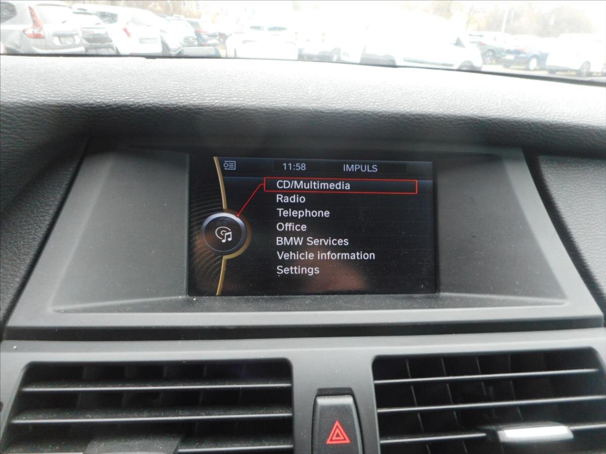 BMW X5 SUV / Terénní 3,0 l 180 kw