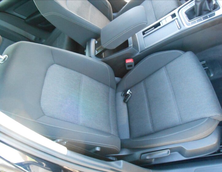 Volkswagen Passat Kombi 2,0 l 110 kw