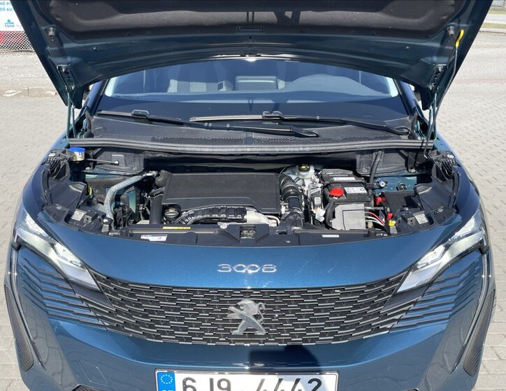 Peugeot 3008 MPV 1,2 l 96 kw