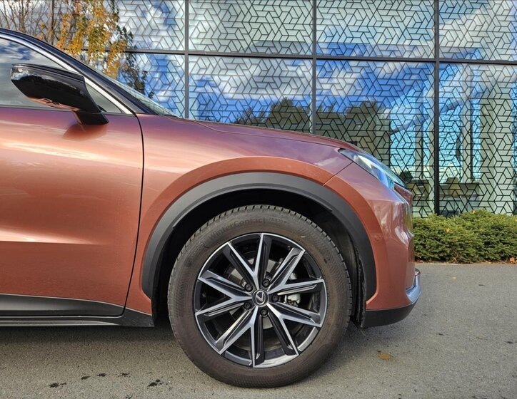 Lexus LBX Kombi 1,5 l 99 kw