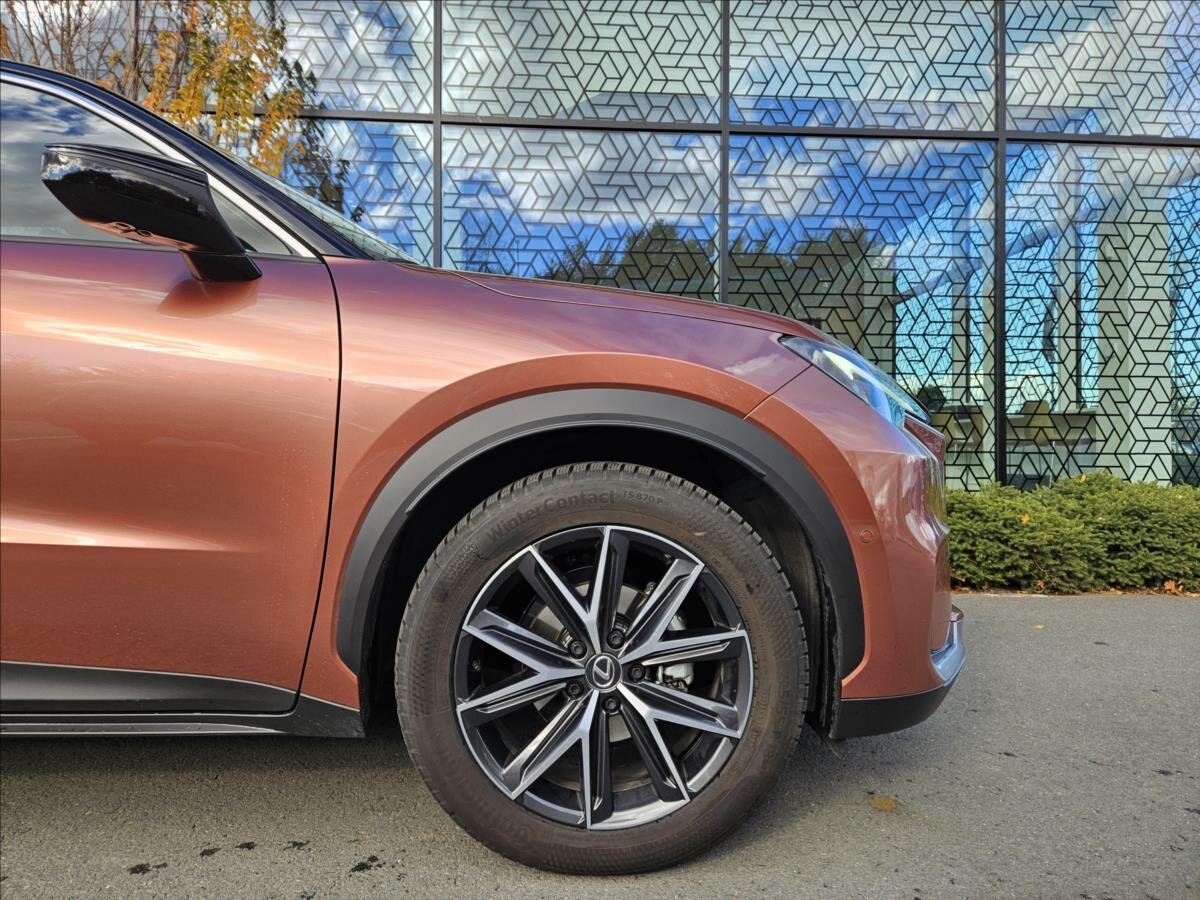 Lexus LBX Kombi 1,5 l 99 kw