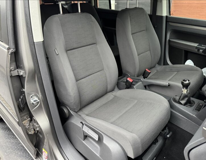 Volkswagen Touran MPV 1,9 l 77 kw