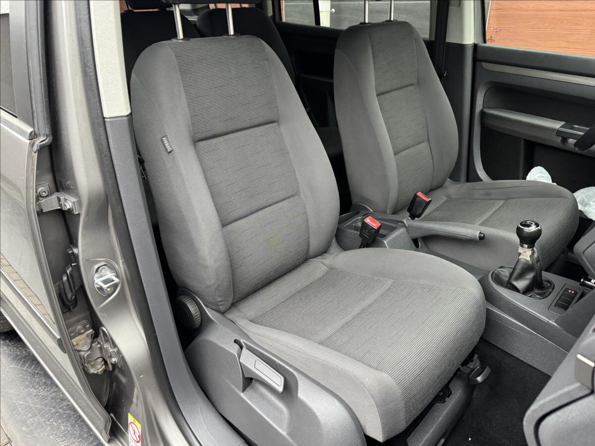 Volkswagen Touran MPV 1,9 l 77 kw