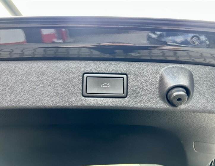 Volkswagen Arteon Kombi 2,0 l 147 kw