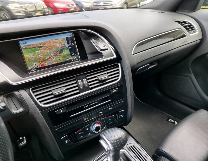 Audi A4 Kombi 2,0 l 140 kw