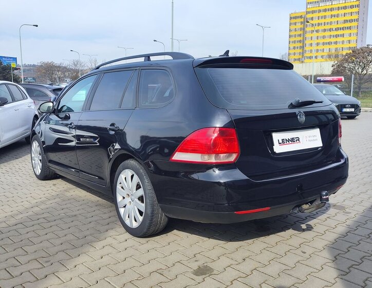 Volkswagen Golf Kombi 1,9 l 77 kw