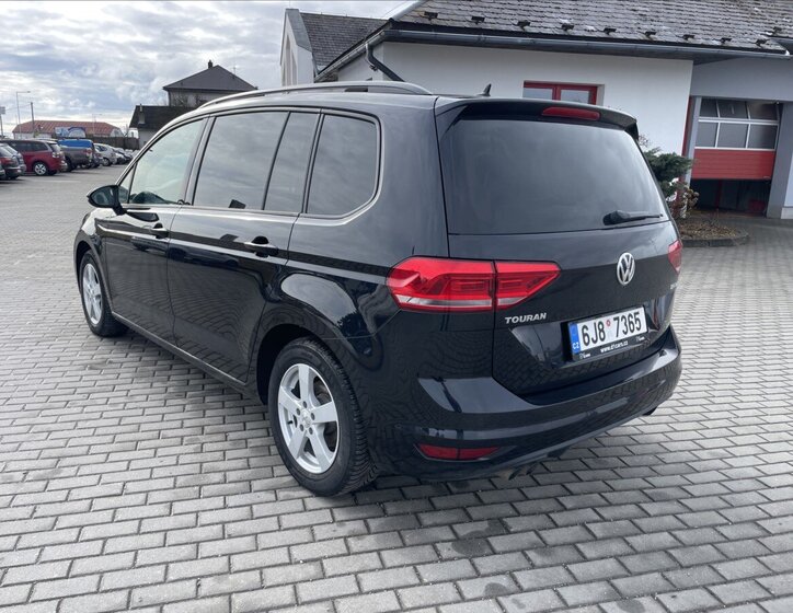Volkswagen Touran MPV 2,0 l 110 kw